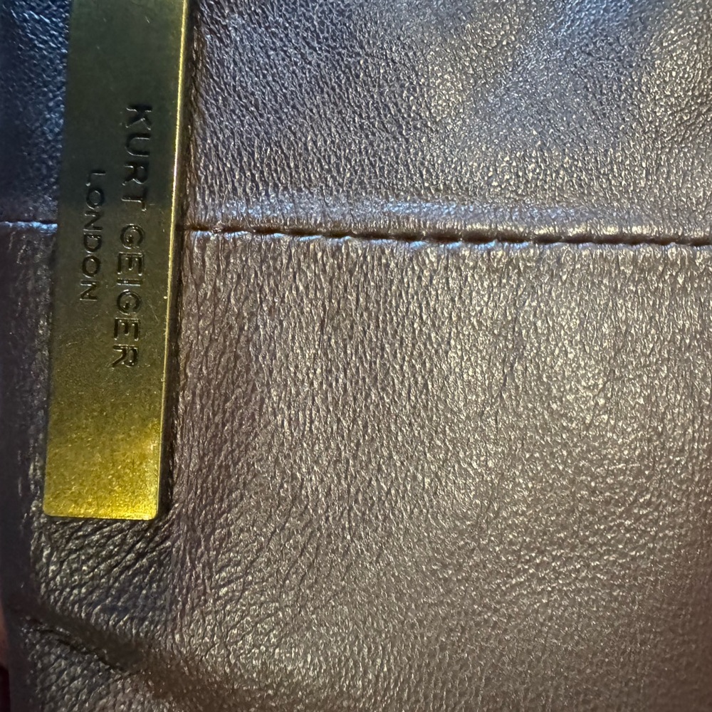 Kurt Geiger Chocolate Quilted Shoulder Bag - Picture 3 of 8